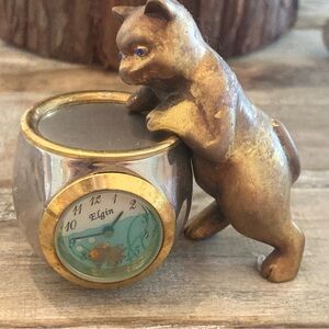 VINTAGE ELGIN COLLECTABLE CAT AND FISH MINIATURE CLOCK METAL